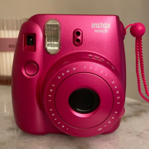 Fujifilm Other - fujifilm Instax mini 8 with case
